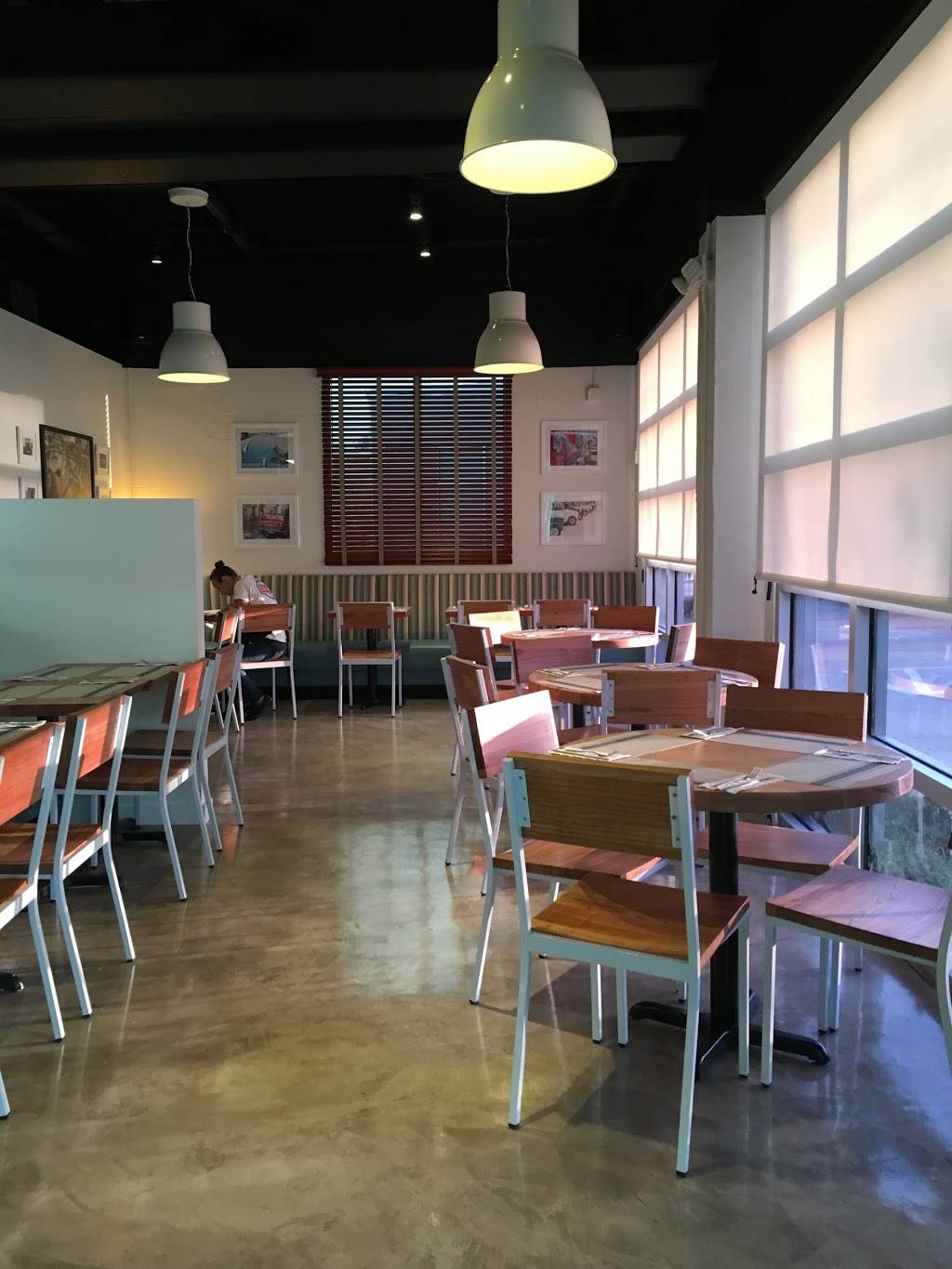 Station 49 | restaurant | 1802 Old Dixie Hwy, Vero Beach, FL 32960, USA | 7724928342 OR +1 772-492-8342