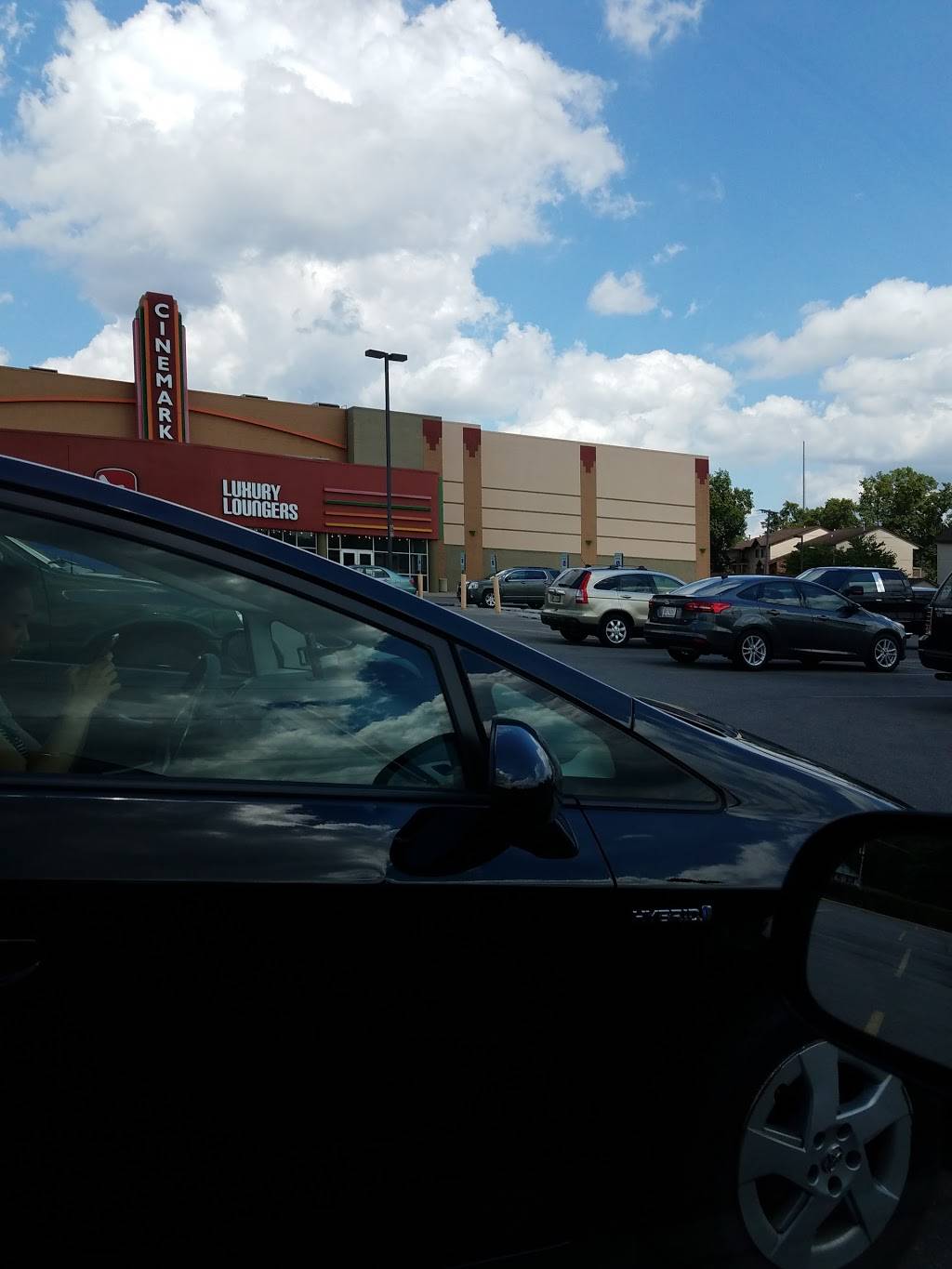 Cinemark Movies 14 | meal takeaway | 910 W Edison Rd, Mishawaka, IN 46545, USA | 5742549689 OR +1 574-254-9689