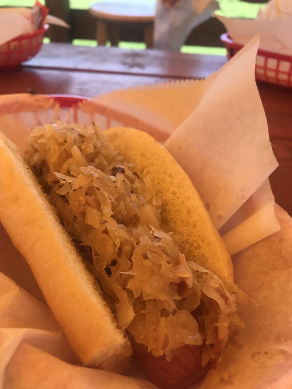 The Dog House Restaurant | restaurant | 381 Sea Island Pkwy, Beaufort, SC 29907, USA | 8437700013 OR +1 843-770-0013