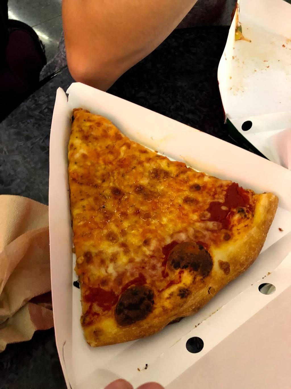 Metro Pizza | restaurant | Paradise Rd, Las Vegas, NV 89119, USA | 7022614380 OR +1 702-261-4380