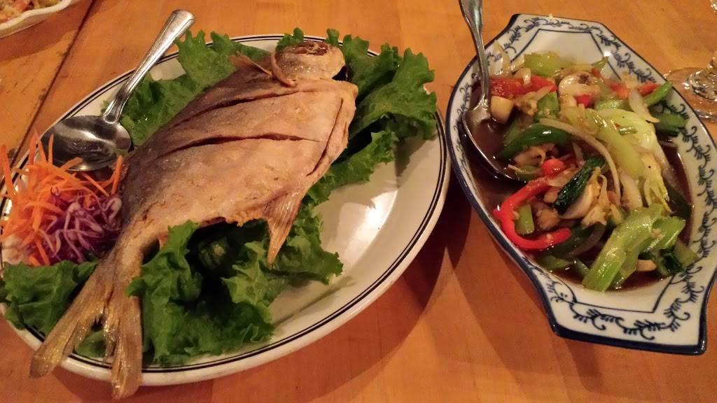 Pon Proem Thai Restaurant | restaurant | 3039 78th Ave SE, Mercer Island, WA 98040, USA | 2062368424 OR +1 206-236-8424