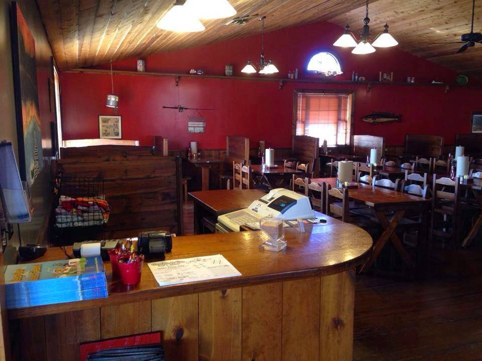 Crabb & Company | restaurant | 8815 Missouri T, Wappapello, MO 63966, USA | 5732227401 OR +1 573-222-7401