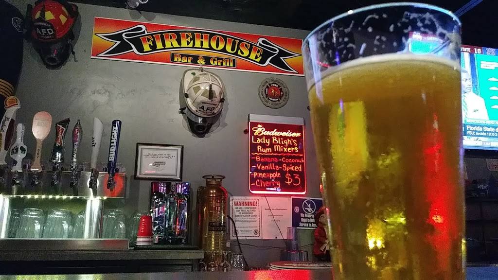 Firehouse Bar and Grill | restaurant | 338 Main Ave, De Pere, WI 54115, USA | 9204031480 OR +1 920-403-1480