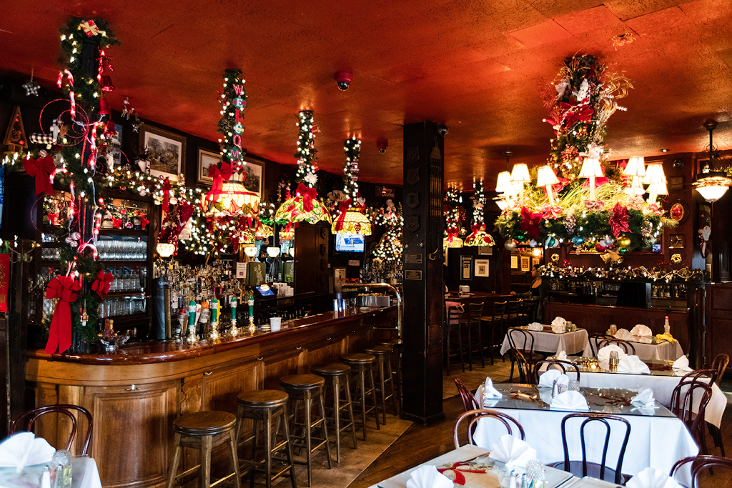 Martins Tavern, Est 1933 | restaurant | 1264 Wisconsin Ave NW, Washington, DC 20007, USA | 2023337370 OR +1 202-333-7370