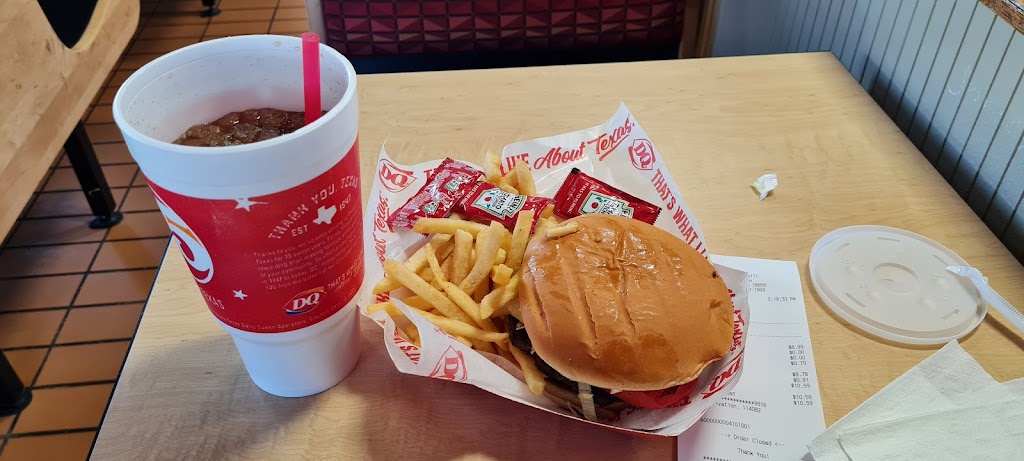 Dairy Queen | restaurant | 912 N Main St, La Feria, TX 78559, USA | 9567971993 OR +1 956-797-1993