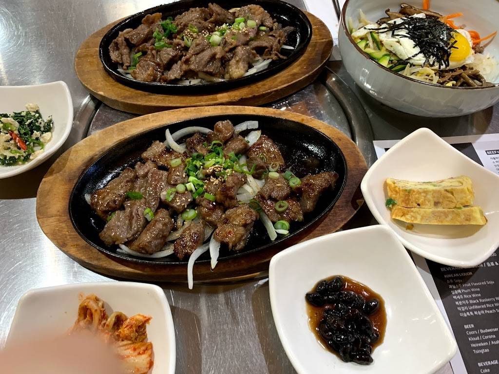 Jjang Cooks | restaurant | 136-71 Roosevelt Ave, Flushing, NY 11354, USA | 7184606200 OR +1 718-460-6200