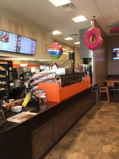 Dunkin | bakery | 7330 NW 36th St, Miami, FL 33166, USA | 3054206137 OR +1 305-420-6137