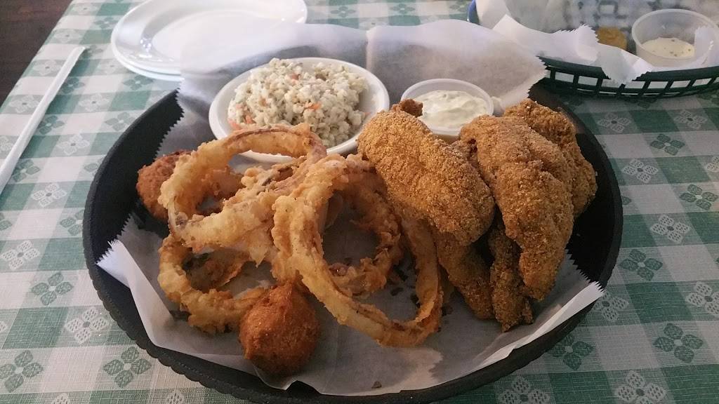 The Hollywood Cafe | restaurant | 1585 Old Commerce Rd, Robinsonville, MS 38664, USA | 6623631225 OR +1 662-363-1225