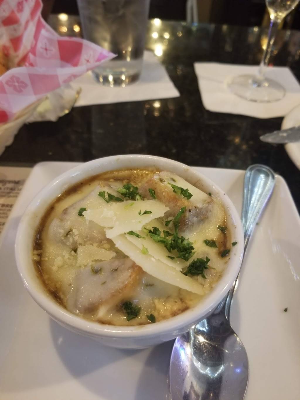 Mamma Mia Italian Restaurant | restaurant | 1418 18th St, Bakersfield, CA 93301, USA | 6614930433 OR +1 661-493-0433