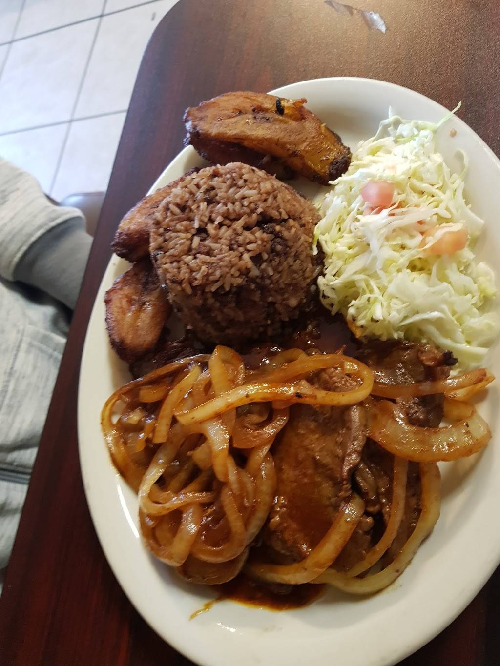 El Gallo Pinto | restaurant | 5559 N Azusa Ave, Azusa, CA 91702, USA | 6268159907 OR +1 626-815-9907