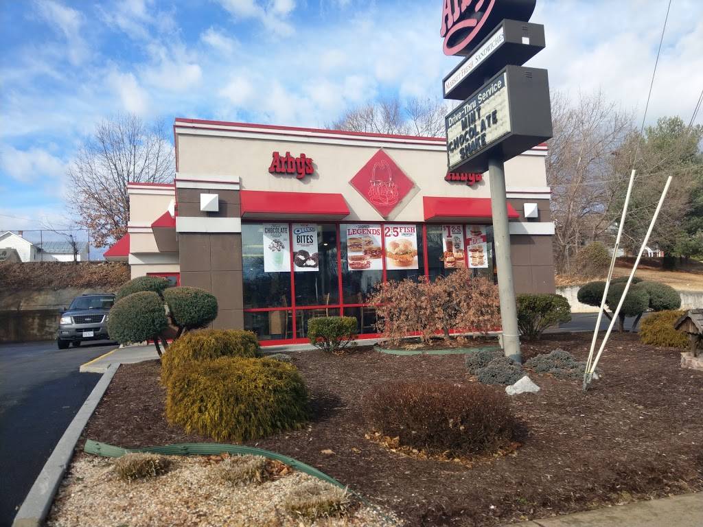 Arbys | restaurant | 1204 N Royal Ave, Front Royal, VA 22630, USA | 5406356468 OR +1 540-635-6468