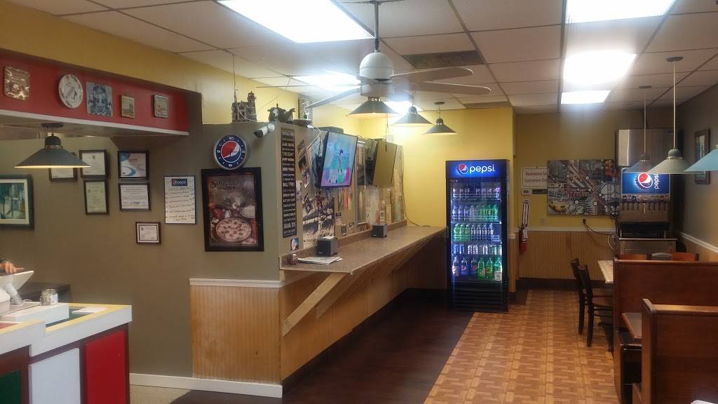 Town Center Pizzeria | restaurant | 158 Thalia Village Shoppes, Virginia Beach, VA 23452, USA | 7572275878 OR +1 757-227-5878