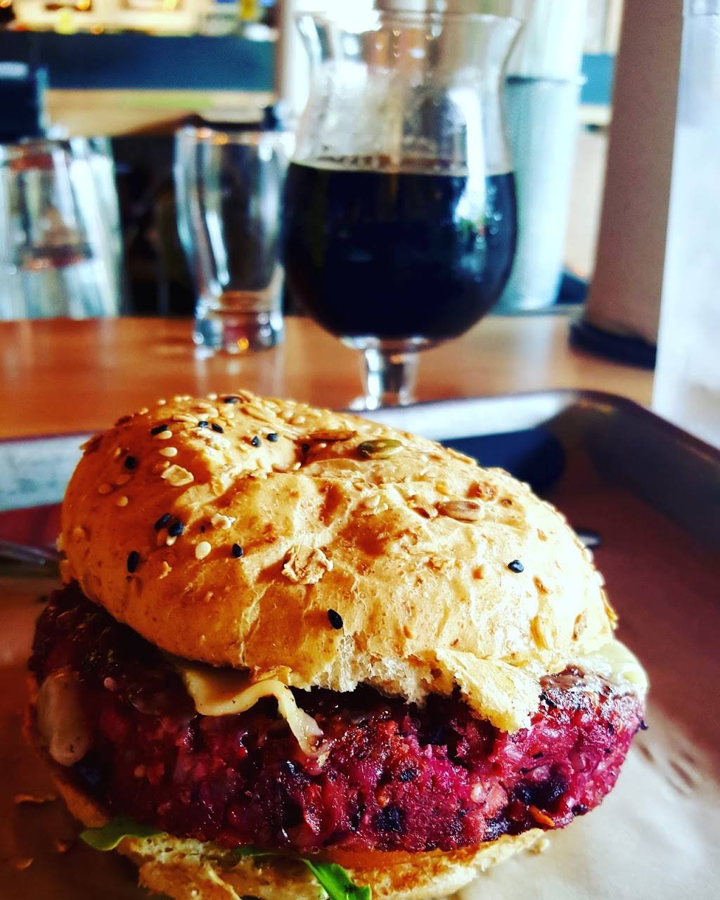 Hopdoddy Burger Bar | restaurant | 5510 Morningside Dr Ste 100, Houston, TX 77005, USA | 2815572337 OR +1 281-557-2337