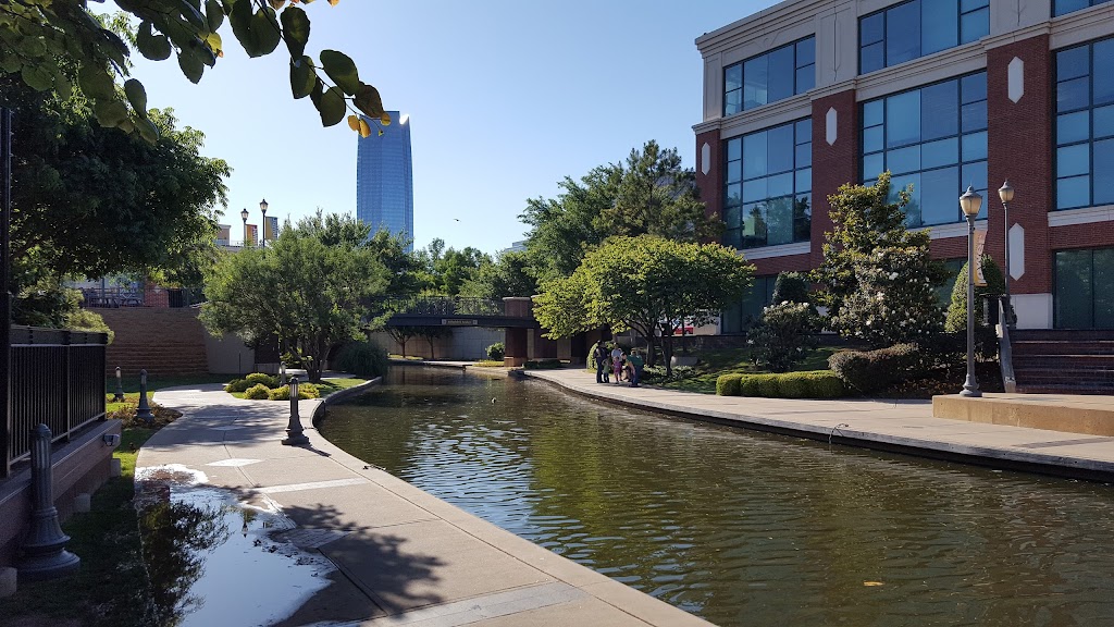 Legacy Grill | restaurant | 224 Johnny Bench Dr, Oklahoma City, OK 73104, USA | 4057013535 OR +1 405-701-3535