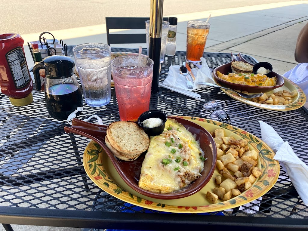 The Egg Cafe & Eatery | restaurant | 300 S Duval St, Tallahassee, FL 32301, USA | 8509073447 OR +1 850-907-3447