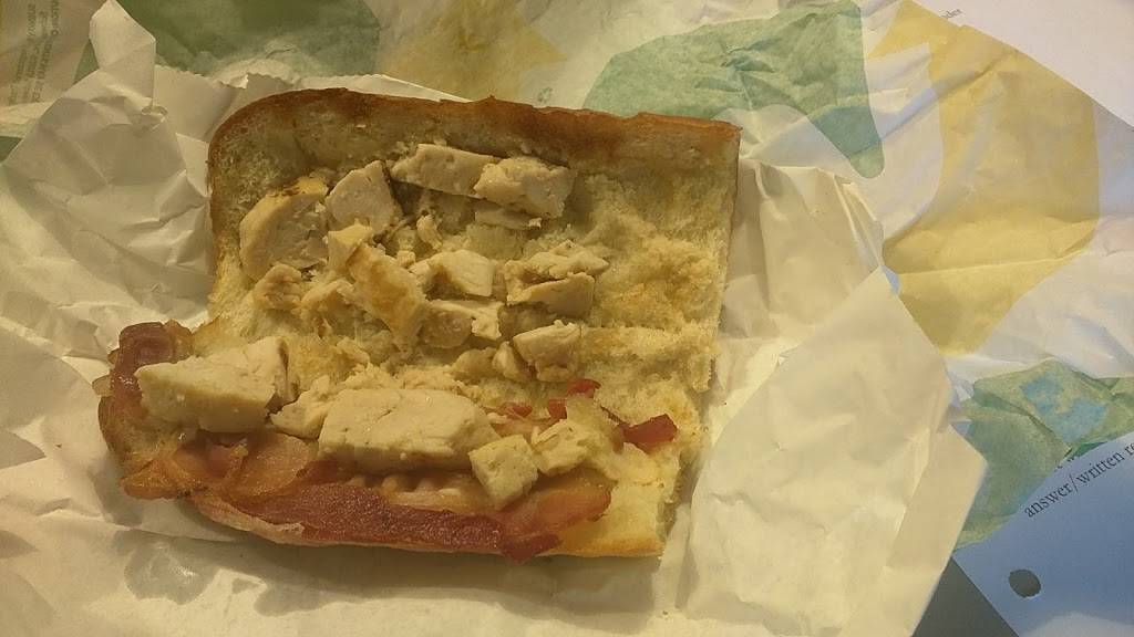 Subway | restaurant | 175 E Alexandersville-Bellb, Unit # 256, Cross Point Shopping Ctr, Centerville, OH 45459, USA | 9374245705 OR +1 937-424-5705