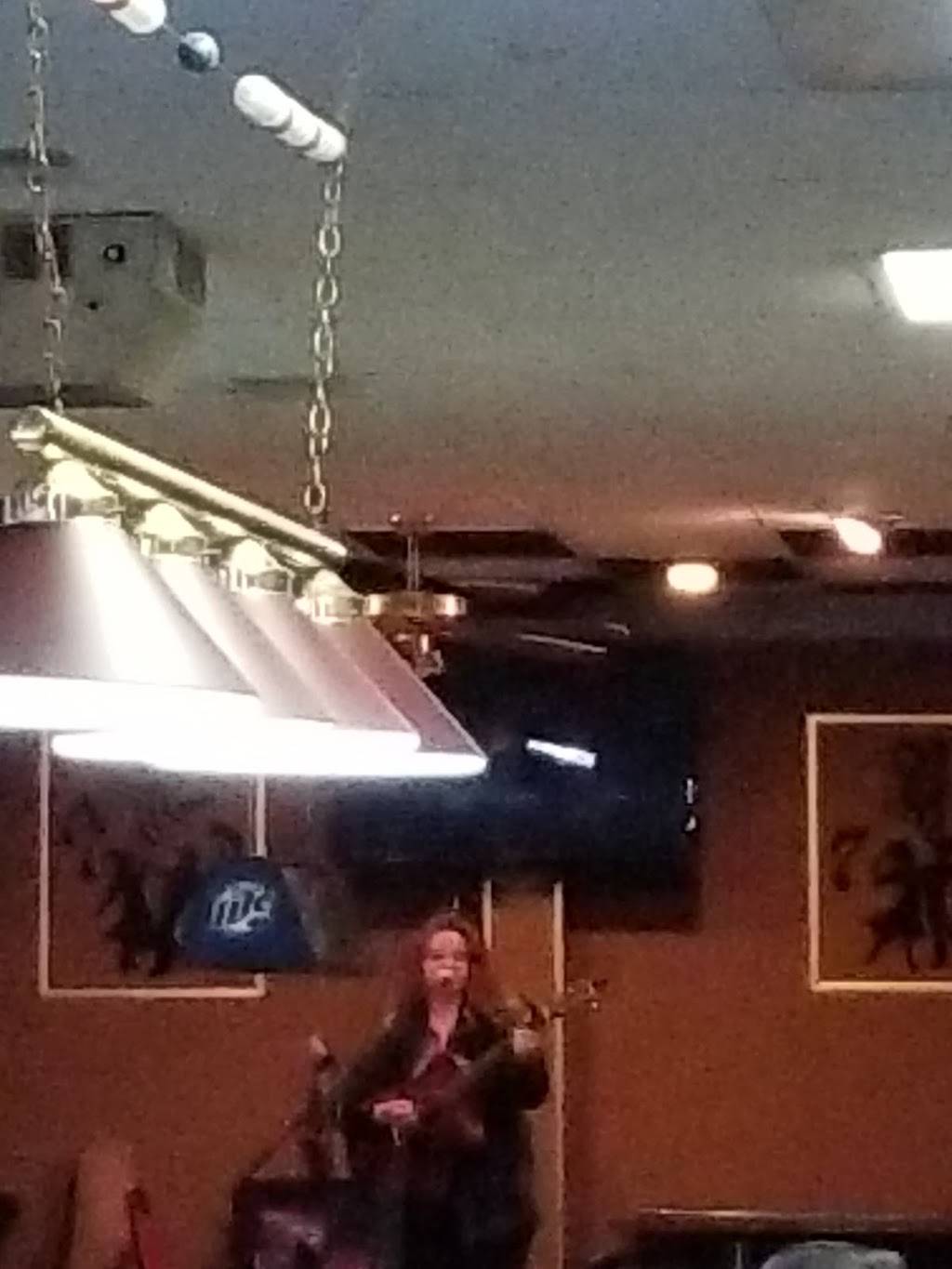 Sullys Billiards Bar & Grill | restaurant | 318 Scott St, Metropolis, IL 62960, USA | 6185242991 OR +1 618-524-2991