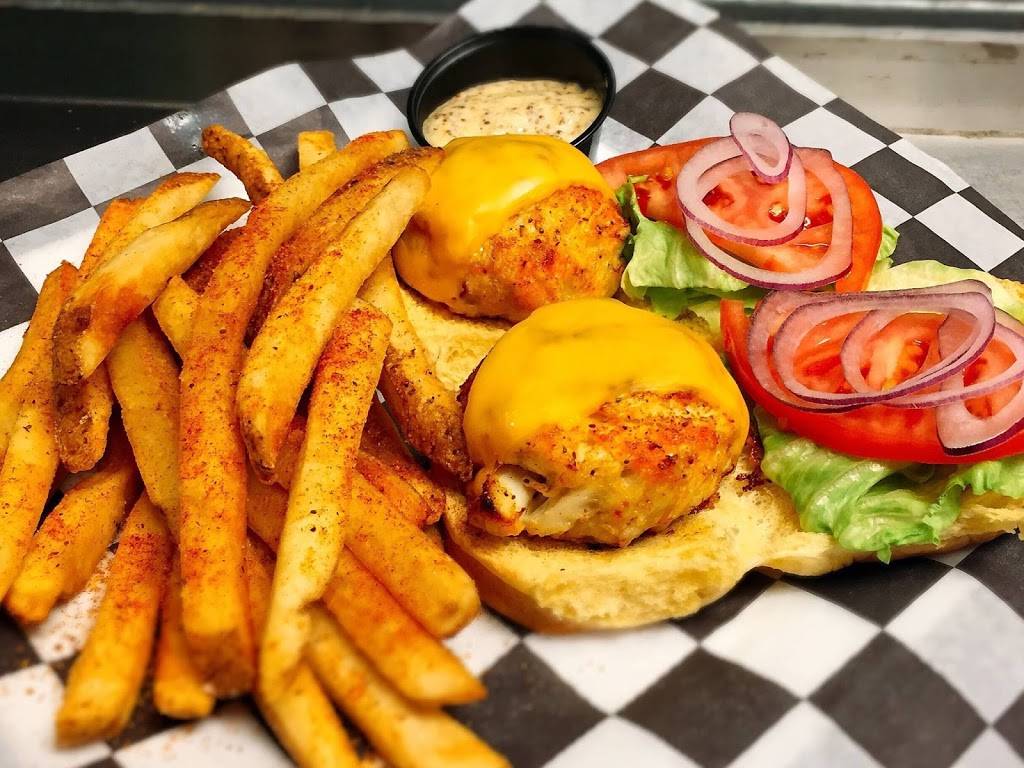 Seven Sports Bar & Grille | restaurant | 14 E Franklin St, New Freedom, PA 17349, USA | 7177598707 OR +1 717-759-8707