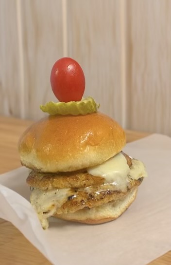 Minnes by VeliD | restaurant | 1825 Glenwood Ave, Minneapolis, MN 55405, USA | 6127190482 OR +1 612-719-0482