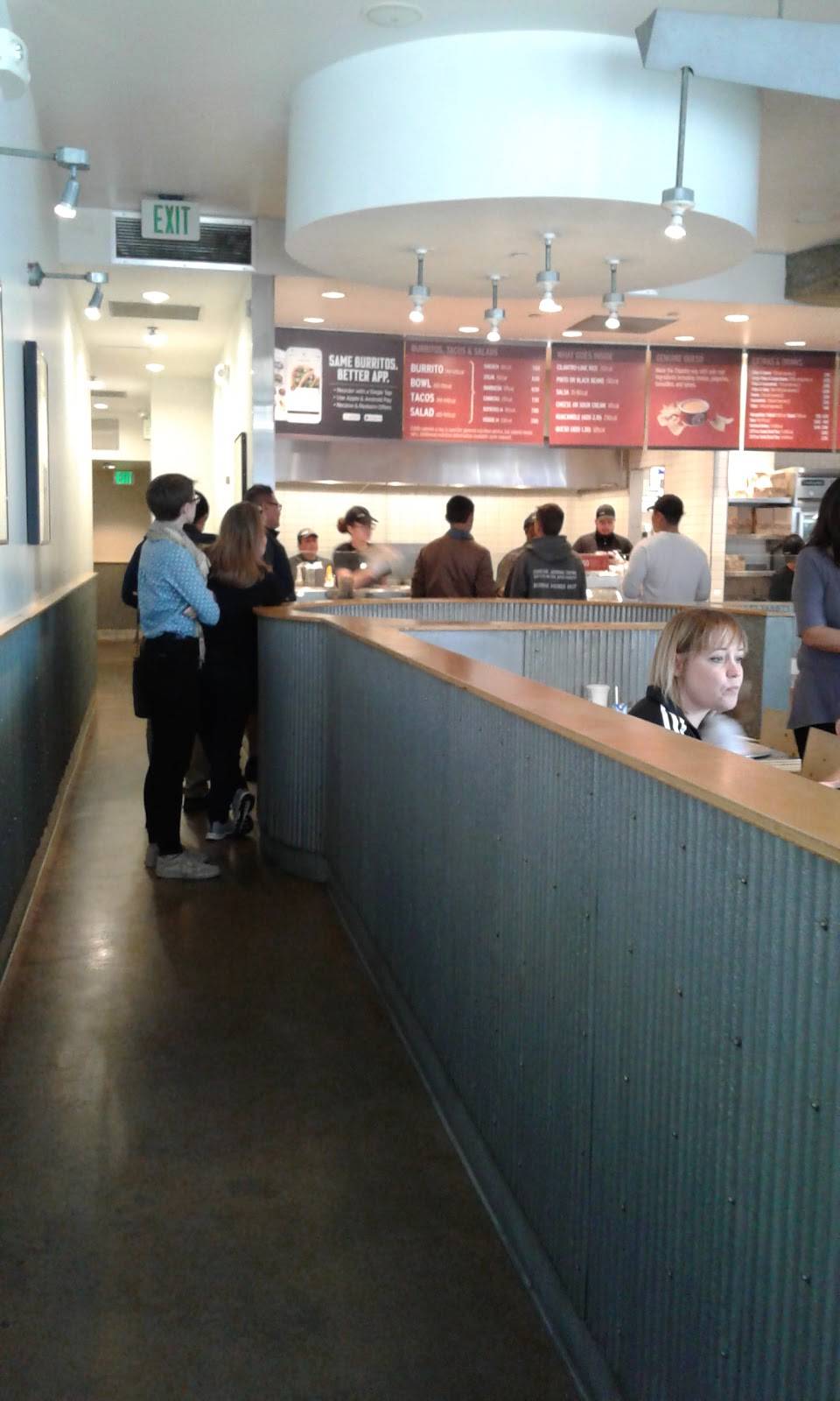 Chipotle Mexican Grill | restaurant | 135 E Palm Ave Spc A2, Burbank, CA 91502, USA | 8188420622 OR +1 818-842-0622