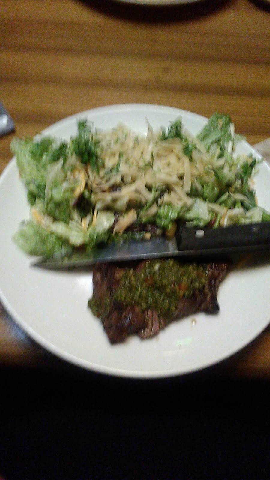 Applebees Grill + Bar | restaurant | 3005 W Kimberly Rd, Davenport, IA 52806, USA | 5634458646 OR +1 563-445-8646