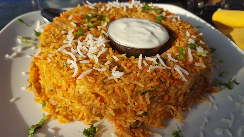 Laxmis Indian Grille - Manayunk | restaurant | 4425 Main St, Philadelphia, PA 19127, USA | 2155082120 OR +1 215-508-2120