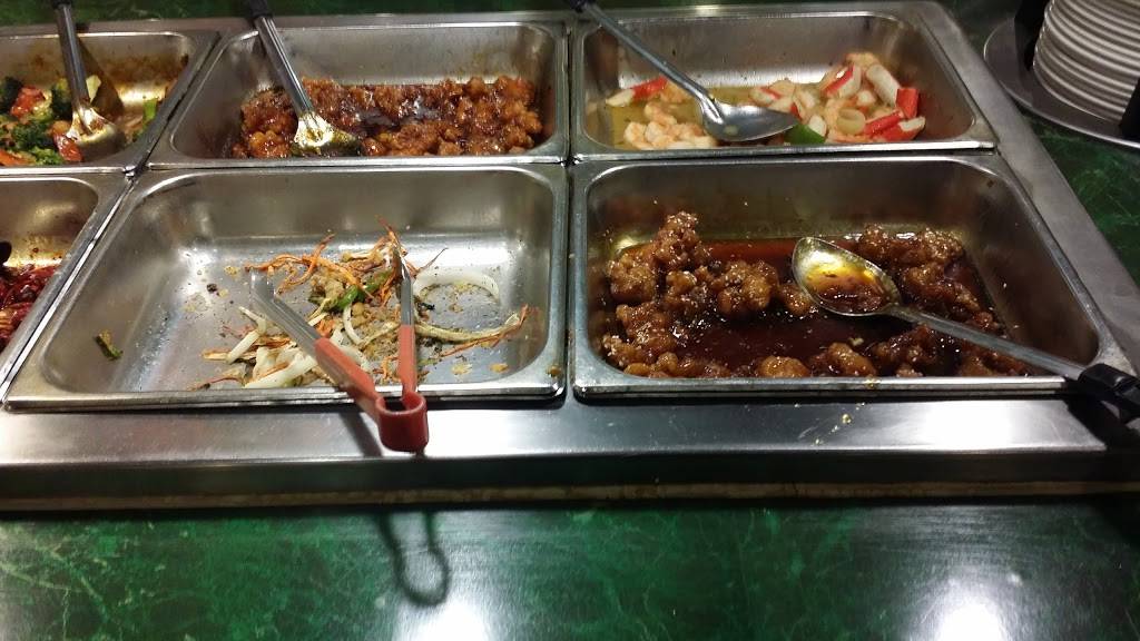 Bamboo Valley Buffet | restaurant | 653 Carlyle Ave, Belleville, IL 62221, USA | 6182571888 OR +1 618-257-1888
