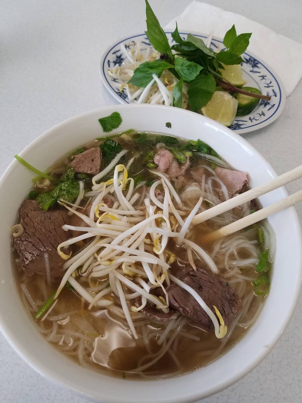 Pho broadway noodle soup | restaurant | 3418 Broadway St, Houston, TX 77017, USA | 7138478820 OR +1 713-847-8820