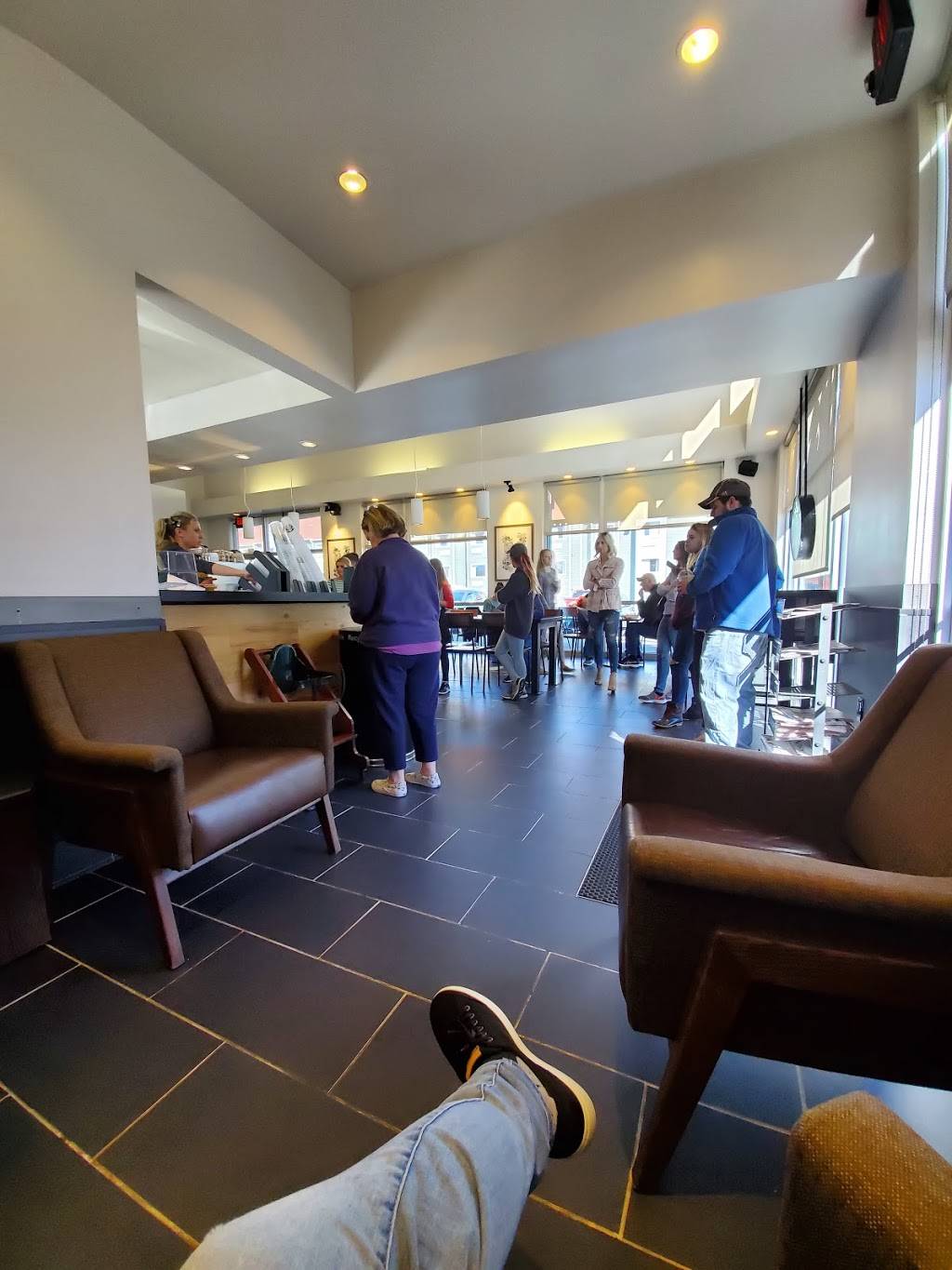 Starbucks | cafe | 646 Winfield Dunn Pkwy, Sevierville, TN 37876, USA | 8654292650 OR +1 865-429-2650