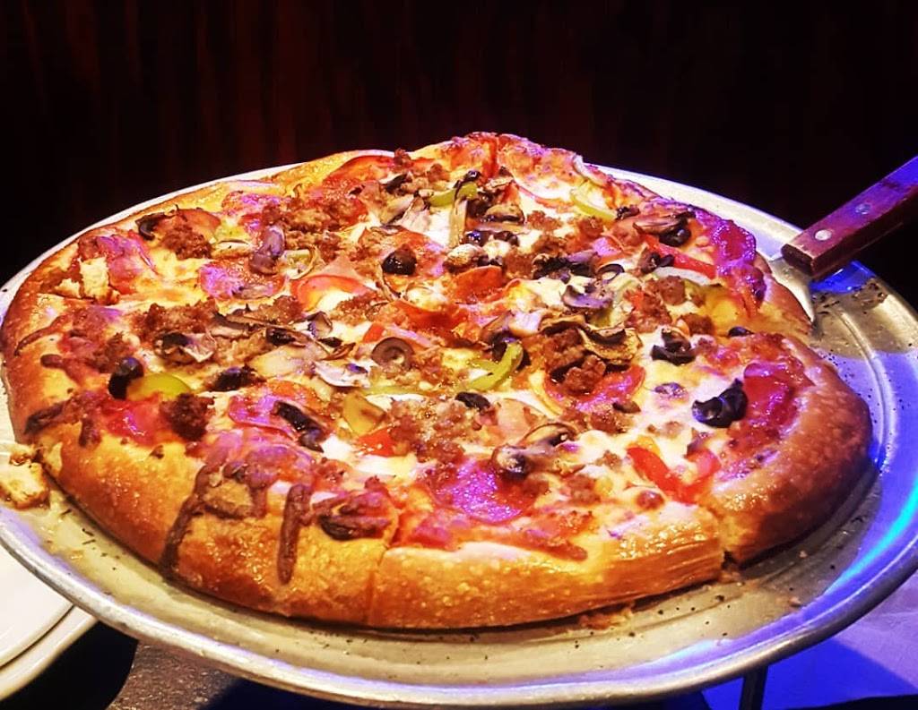 Grand Stand Bar & Grill | restaurant | 11346 Tara Blvd, Hampton, GA 30228, USA | 7702109180 OR +1 770-210-9180