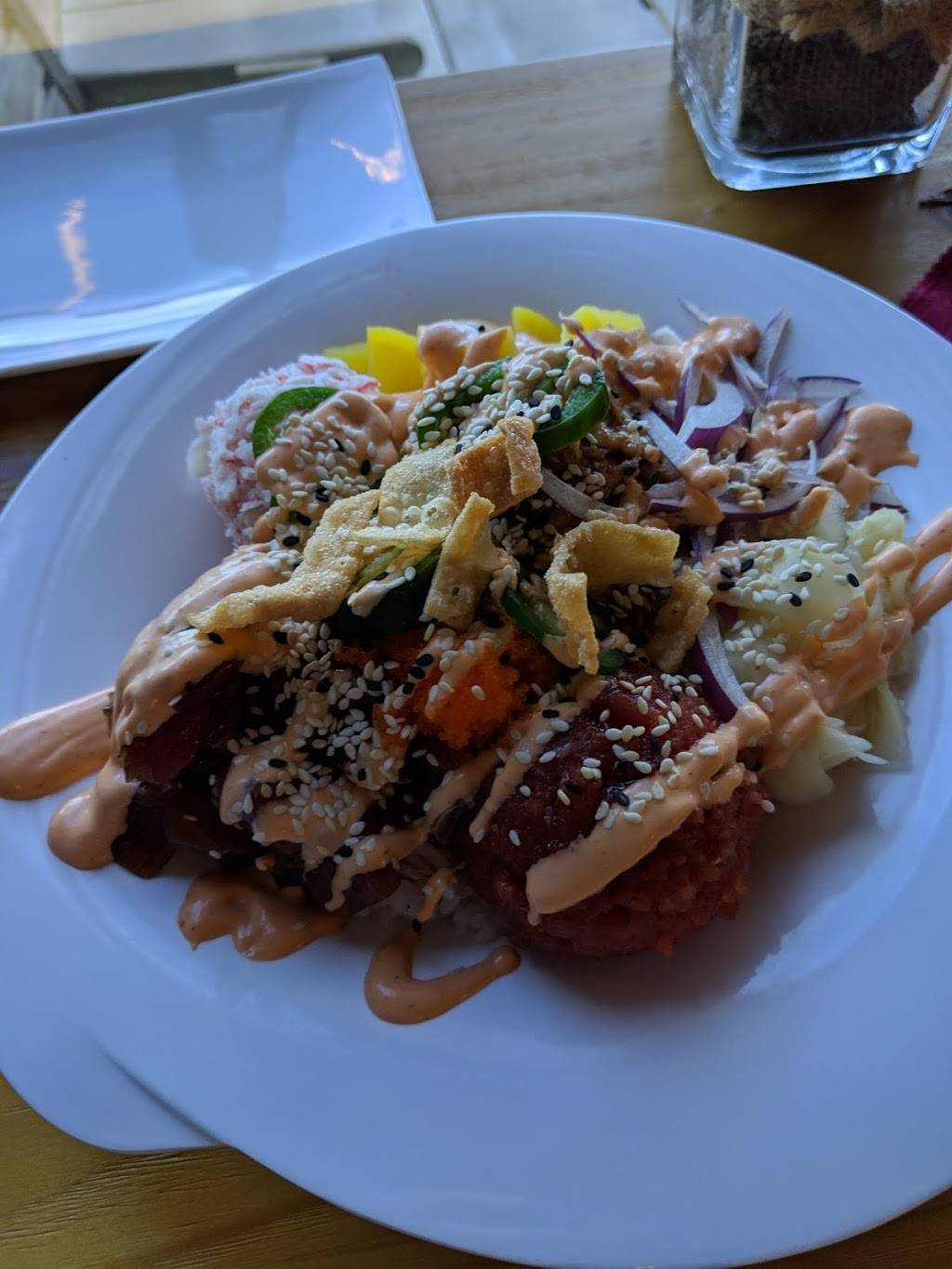 Lomi Poki & Green Bing | restaurant | 15577 North Hayden Road, Scottsdale, AZ 85260, USA | 4802848558 OR +1 480-284-8558