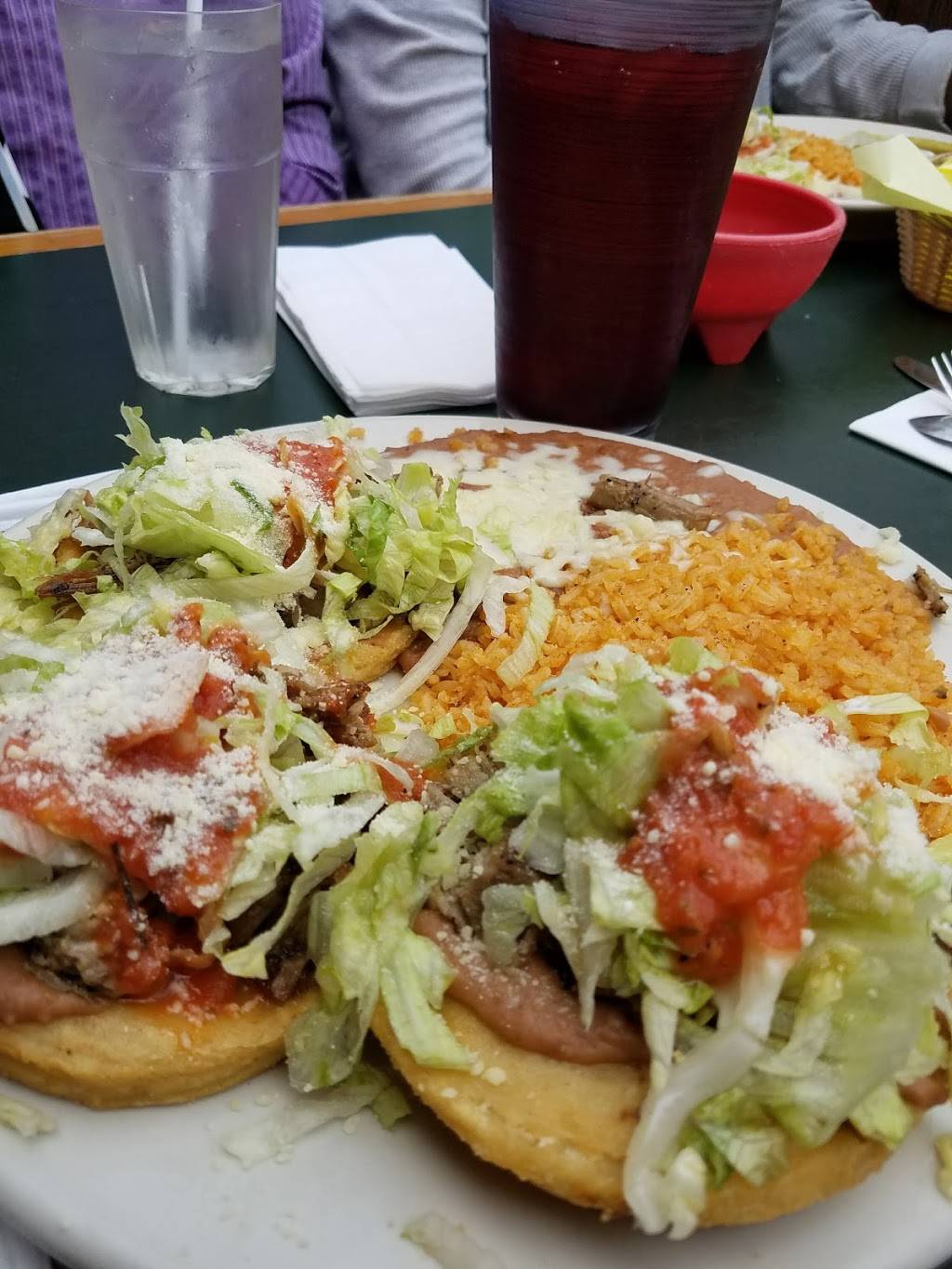 Hacienda Grill | restaurant | 1000 Nevin Ave, Richmond, CA 94801, USA | 5102330800 OR +1 510-233-0800