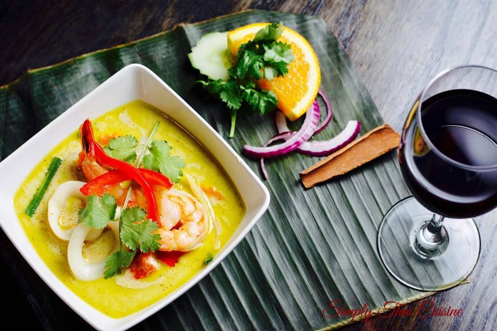Simply Thai Cuisine | restaurant | 2253 Bloor St W, Toronto, ON M6S 1N8, Canada | 4167698866 OR +1 416-769-8866