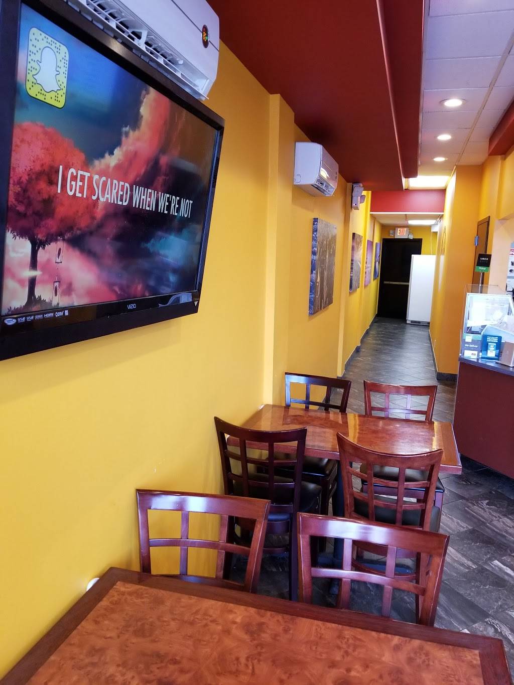 The Halal Chicken And Rice Company | restaurant | 8 Jerusalem Ave, Hicksville, NY 11801, USA | 5164339700 OR +1 516-433-9700