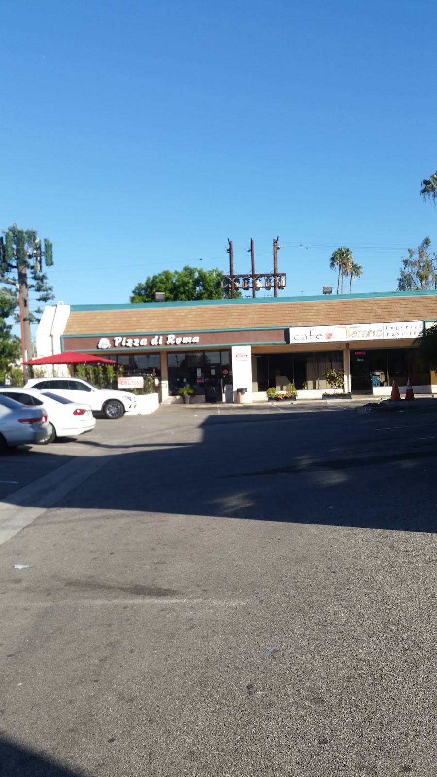 Pizza Di Roma | restaurant | 12909 Victory Blvd, North Hollywood, CA 91606, USA | 8187472024 OR +1 818-747-2024