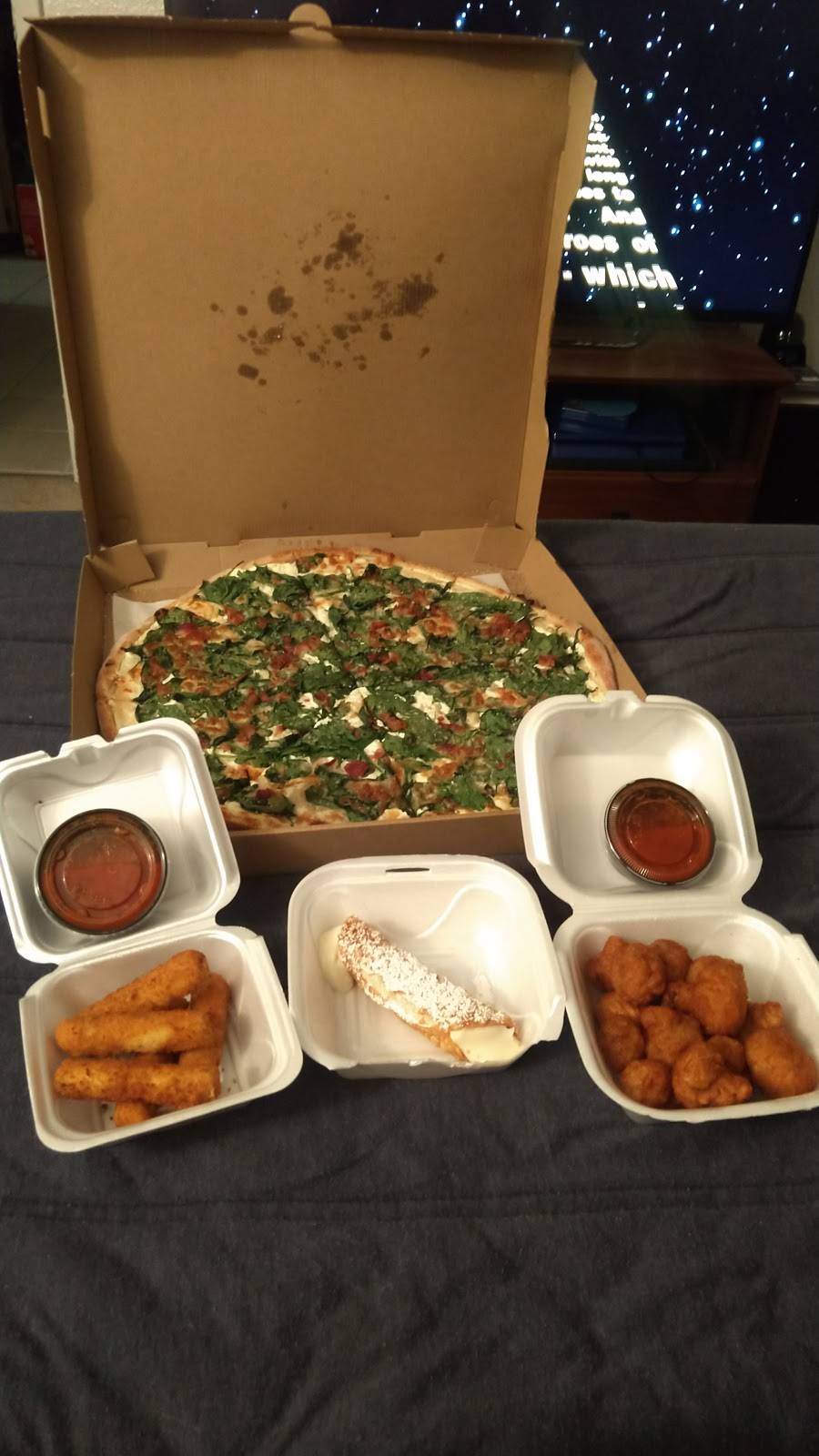 Ravello Pizzeria | restaurant | 5718, 4900 E Bay Dr, Clearwater, FL 33764, USA | 7275362800 OR +1 727-536-2800