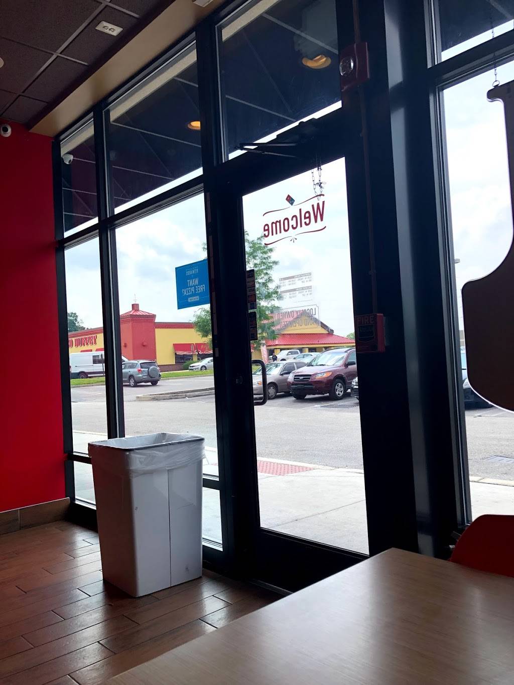 Dominos Pizza | meal delivery | 4600 Roosevelt Blvd, Philadelphia, PA 19124, USA | 2157432002 OR +1 215-743-2002