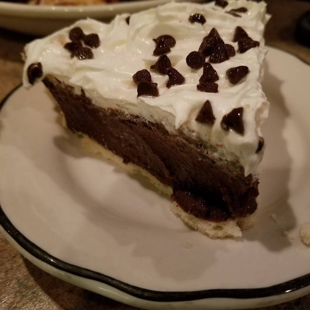 Cronks Cafe | night club | 812 4th Ave S, Denison, IA 51442, USA | 7122634191 OR +1 712-263-4191