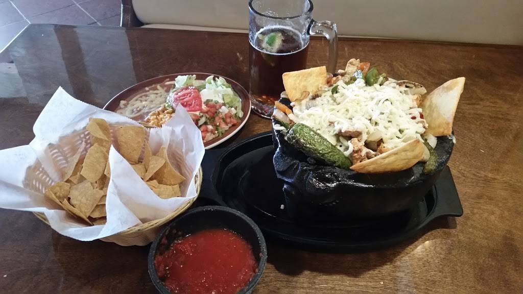 La Tiendita Mexican Restaurant | restaurant | Elizabeth City, NC 27909, USA | 2523385376 OR +1 252-338-5376