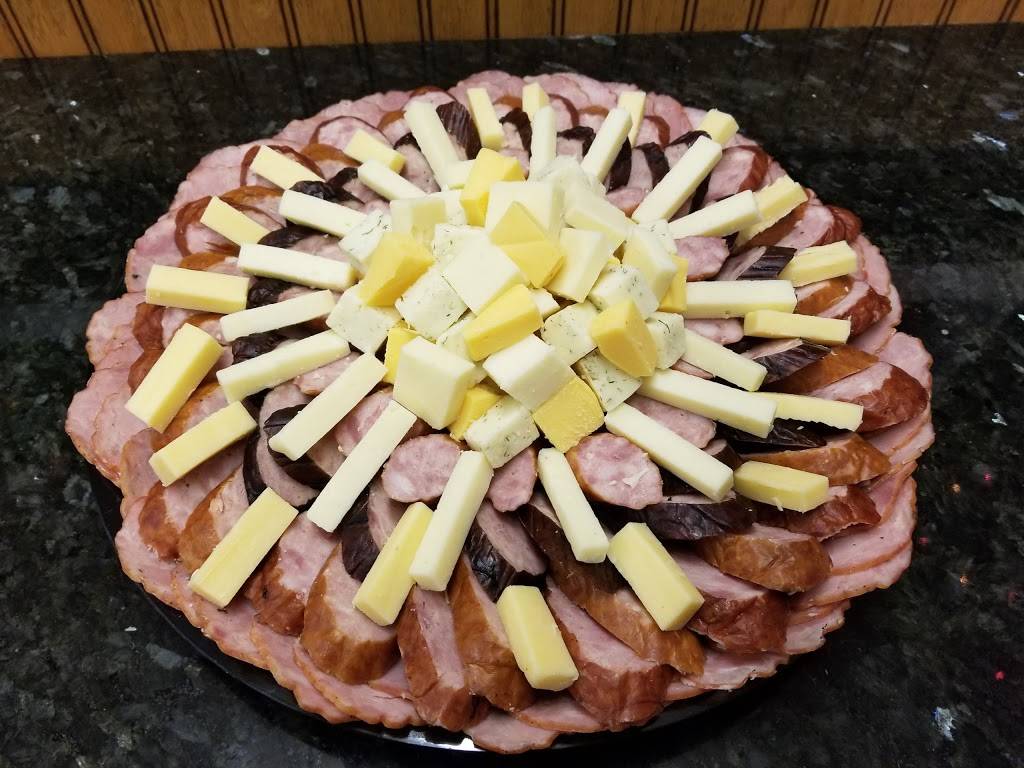 Ivanas Cafe | restaurant | 12 W Main St, Plano, IL 60545, USA | 6304298127 OR +1 630-429-8127