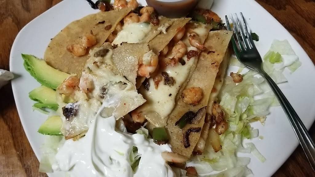 Tacos Y Mariscos La Fuente | restaurant | 900 E Anaheim St, Long Beach, CA 90813, USA | 5622850700 OR +1 562-285-0700