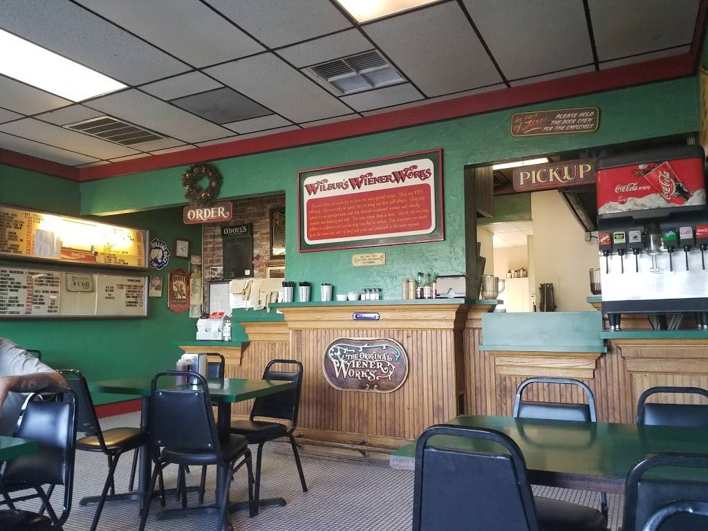 Wiener Works | restaurant | 1245 Grass Valley Hwy, Auburn, CA 95603, USA | 5308859072 OR +1 530-885-9072