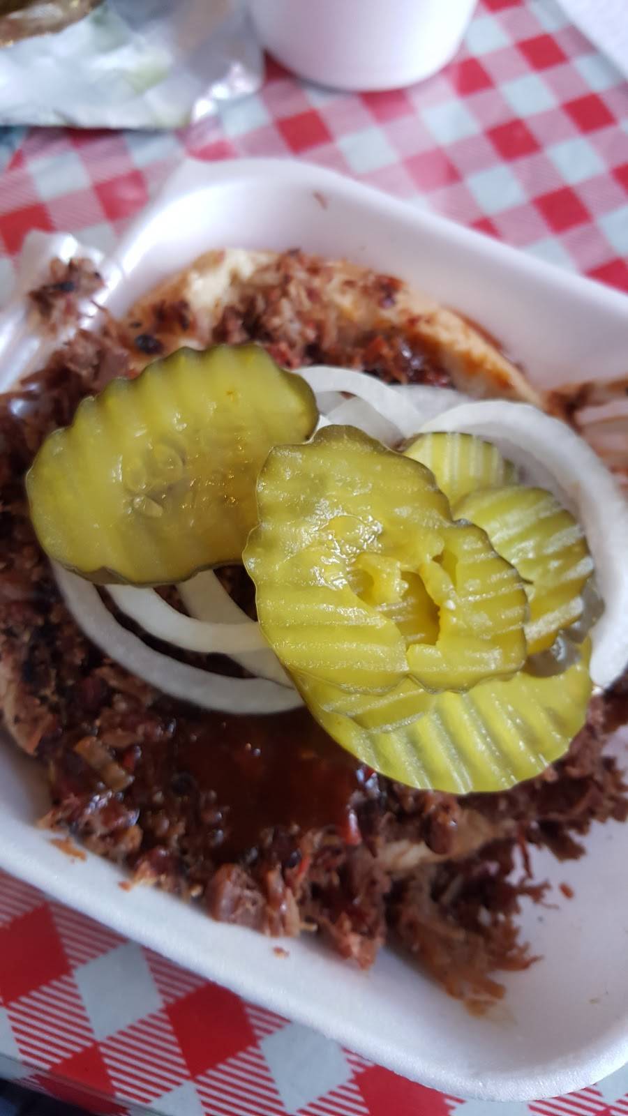 Virgies BBQ | restaurant | 5535 Gessner Dr, Houston, TX 77041, USA | 7134666525 OR +1 713-466-6525