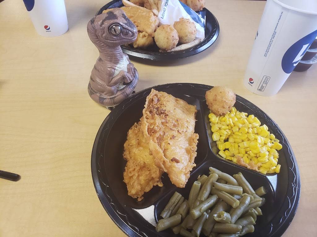 Long John Silvers | restaurant | 7390 Mentor Ave, Mentor, OH 44060, USA | 4409421599 OR +1 440-942-1599