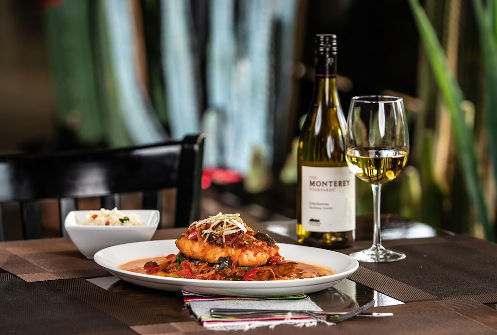 Little Mexico | restaurant | 3253 Horseblock Road, Medford, NY 11763, USA | 6317308199 OR +1 631-730-8199