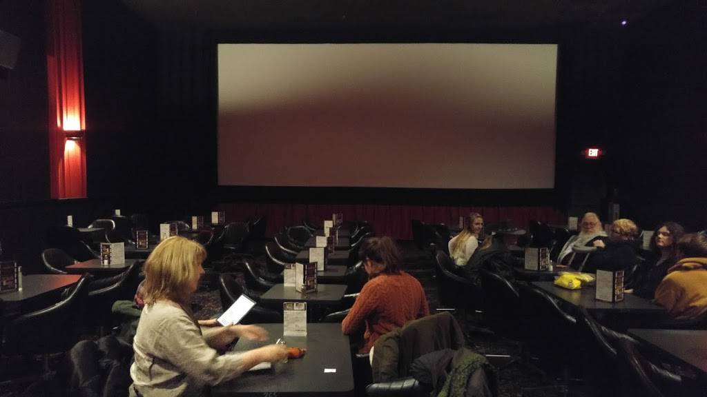 Falmouth Cinema Pub | restaurant | 137 Teaticket Hwy, Teaticket, MA 02536, USA | 5085480073 OR +1 508-548-0073