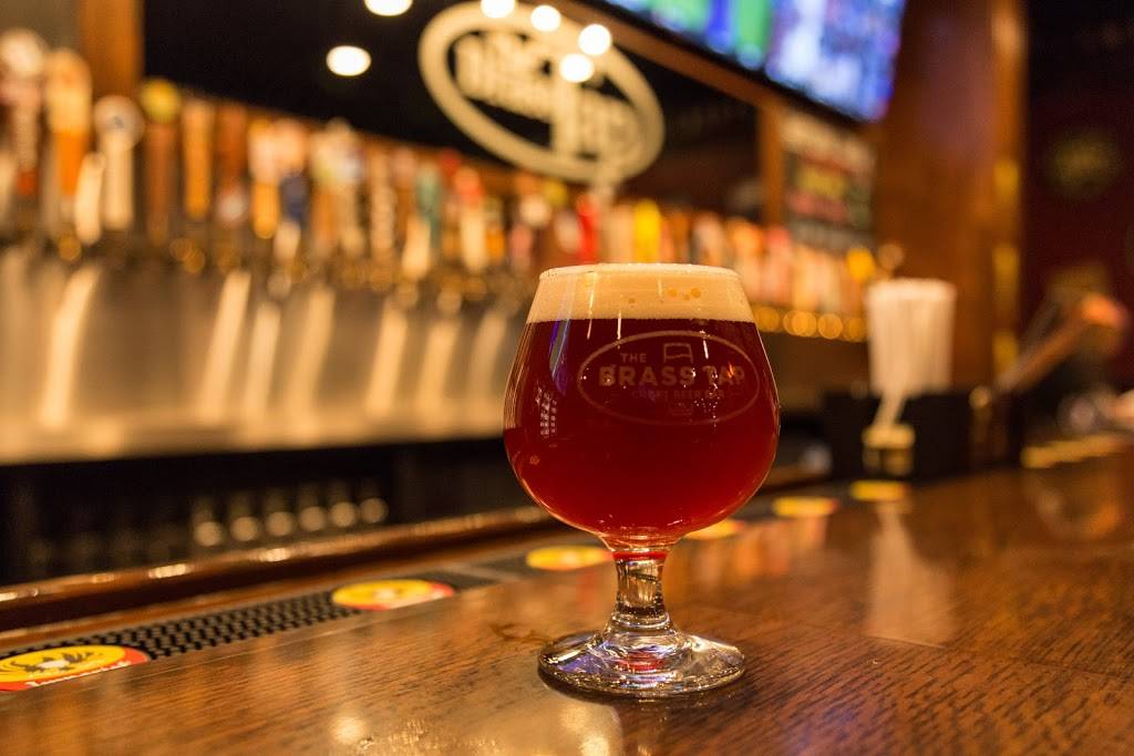 The Brass Tap | restaurant | 901 Houston St, Fort Worth, TX 76102, USA | 8178703838 OR +1 817-870-3838