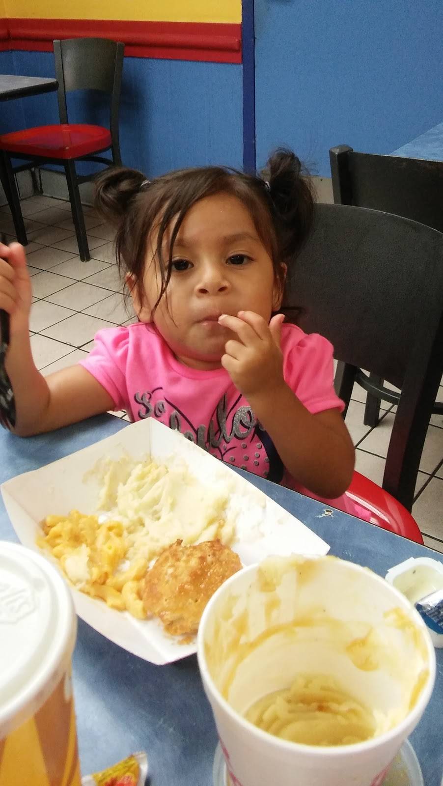 Churchs Chicken | restaurant | 7444 S Central Ave, Phoenix, AZ 85040, USA | 6022763365 OR +1 602-276-3365