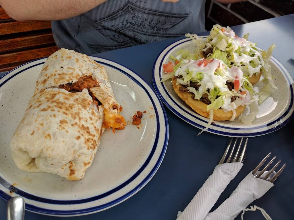 Taqueria El Rey | restaurant | 5201 S 24th St, Omaha, NE 68107, USA | 4025020674 OR +1 402-502-0674