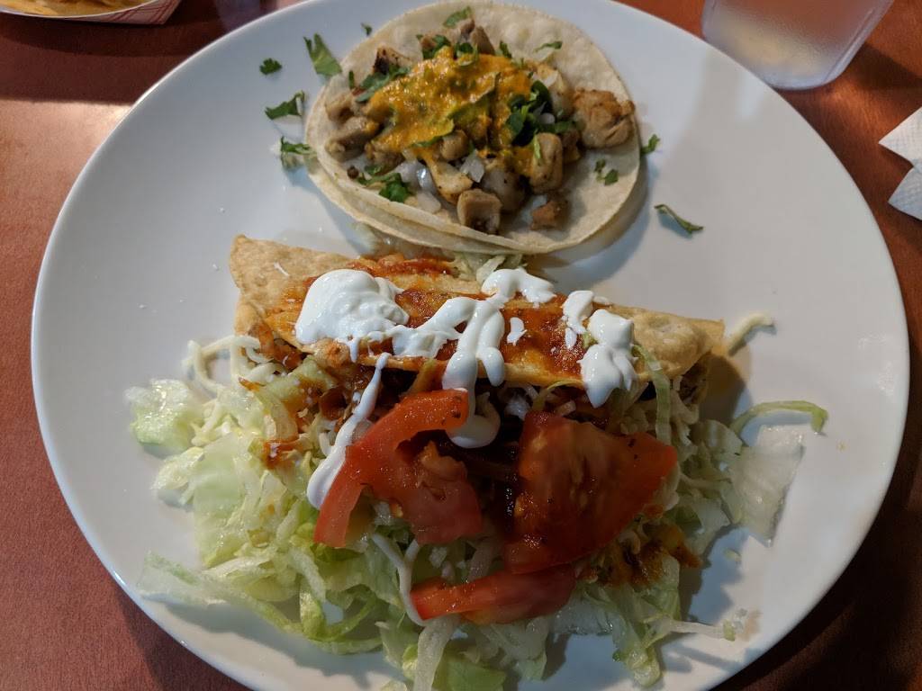 Two Amigos | restaurant | 3550 Stanley Blvd, Pleasanton, CA 94566, USA | 9254257667 OR +1 925-425-7667